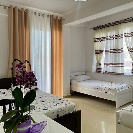 Marra'S Rooms Durrës Eksteriør bilde